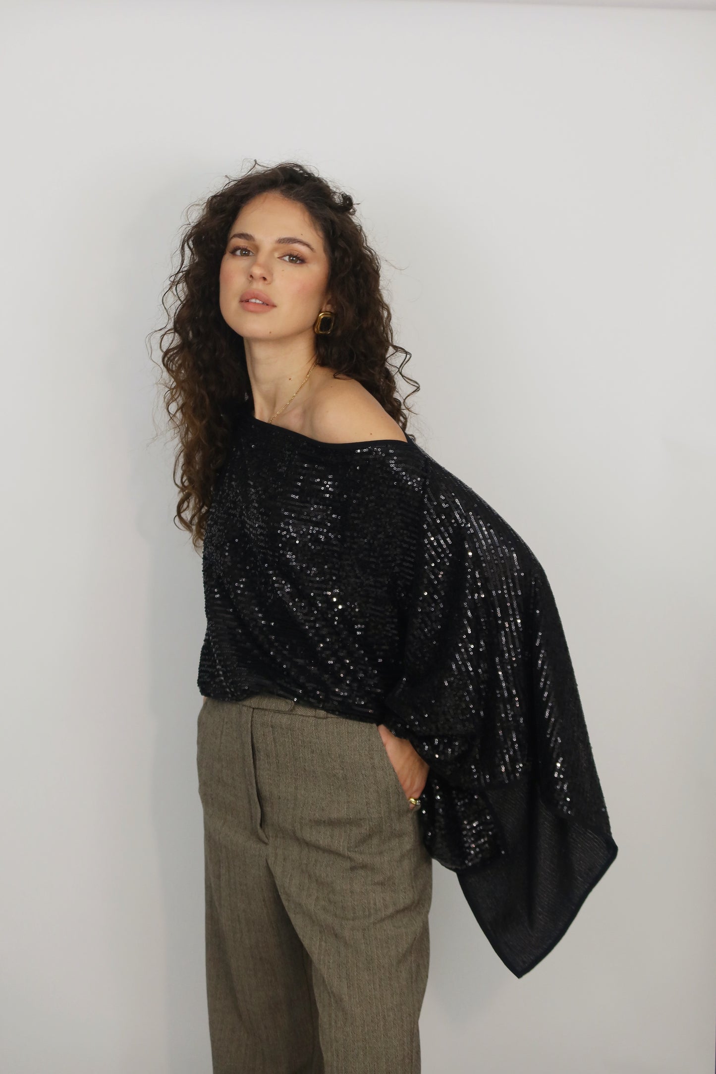 PONCHO SEQUIN